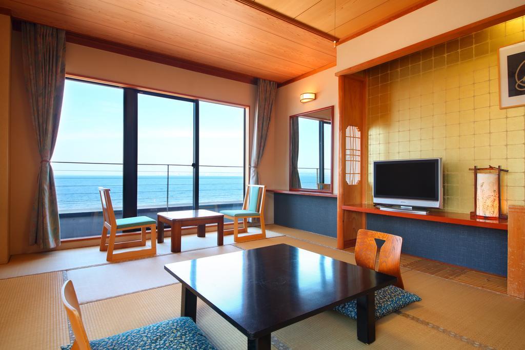 Seaside Hotel Mimatsu Ooetei Beppu Phòng bức ảnh